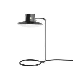 Best AJ Oxford 41 Bordlampe, metal sort/opal glas Soveværelseslamper|Kontorlamper