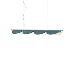 Sale Almendra Linear pendel S4, metallisk bay blå Spisebordslamper|Entre Lamper