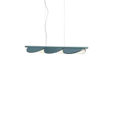 Almendra Linear pendel S3, metallisk bay blå Spisebordslamper|Entre Lamper