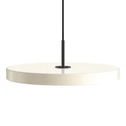 Hot Asteria medium pendel, pearl hvid/sort Hvide Lamper|Spisebordslamper