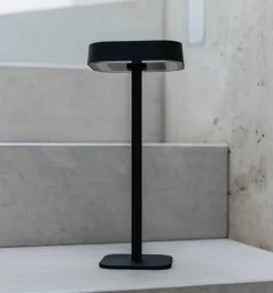 Sale Flai central bordlampe, sort Terrasselamper|Udendørslamper