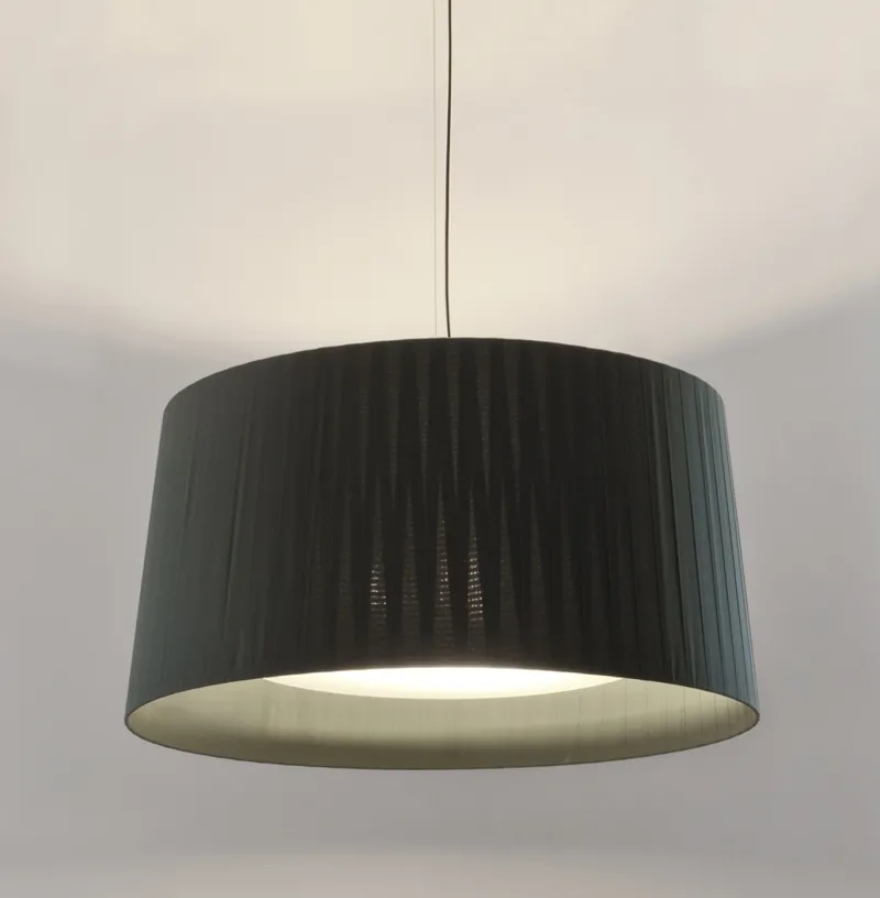 GT7 pendel, sort m/sort baldakin Spisebordslamper|Entre Lamper