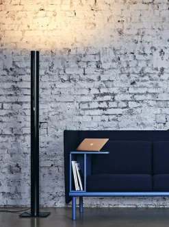 Sale Ilio gulvlampe app-kompatibel, blank sort Standerlamper|Entre Lamper
