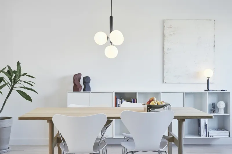 Miira 4 pendel, grå/opal Glas Lamper|Lamper Til Sofabord