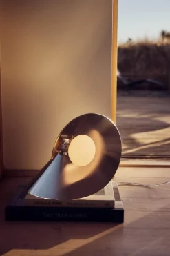 Sale Peel bordlampe, rustfrit stål Skrivebordslamper|Lamper Til Reol