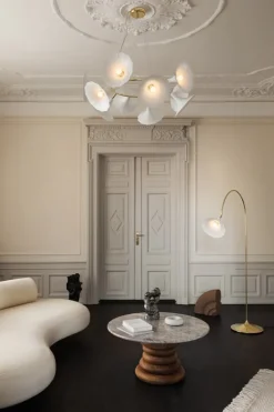 New Petalii 10 lysekrone, poleret messing/hvid Hvide Lamper|Lamper Til Sofabord