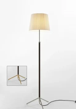 Outlet Pie de salón Gulvlampe G3 natur/messing Standerlamper