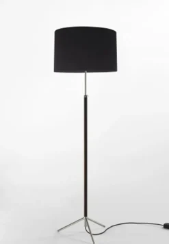 Best Pie de salón Gulvlampe G2 sort/krom Standerlamper