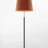 Best Pie de salón Gulvlampe G1 terracotta/messing Standerlamper