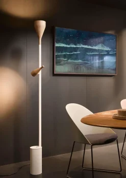 Online Timber Floor spot og uplight til hvid base, ask hvid Lamper I Træ|Standerlamper