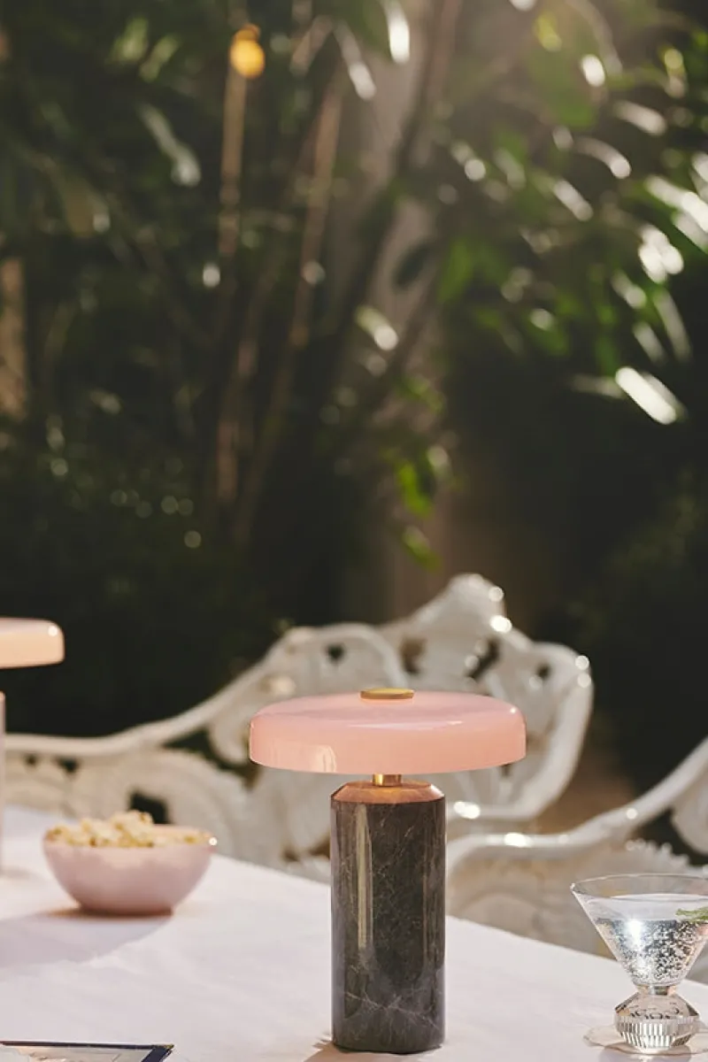 Clearance TRIP portable batterilampe / bordlampe, silver/rose Messinglamper|Marmor Lamper