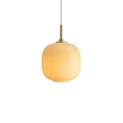 New VL45 Radiohus Ø17,5 pendel, messing/amber Messinglamper|Glas Lamper